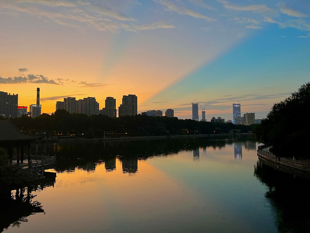 黄河之水，蜿蜒而来